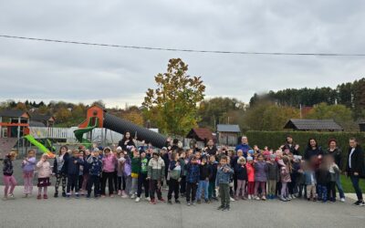 Mališani iz vrtića “Čarolija” i našeg Centra u jutru punom igre i dobrote